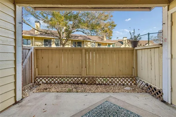 $1,400 | 8742 Mallard Reserve Drive, Unit 105, Tampa, FL 33614