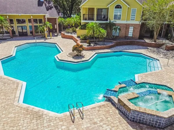 $1,400 | 8742 Mallard Reserve Drive, Unit 105, Tampa, FL 33614