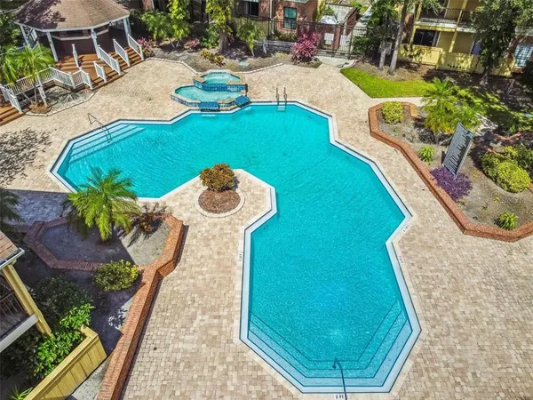 $1,400 | 8742 Mallard Reserve Drive, Unit 105, Tampa, FL 33614