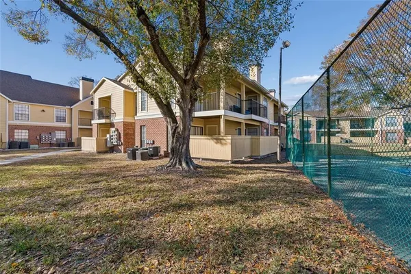 $1,400 | 8742 Mallard Reserve Drive, Unit 105, Tampa, FL 33614