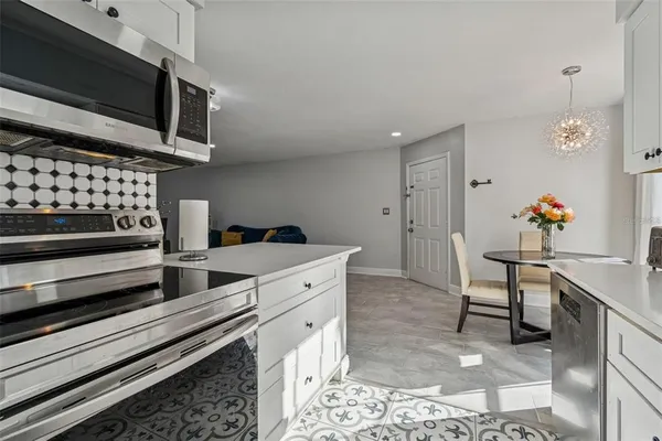 $1,400 | 8742 Mallard Reserve Drive, Unit 105, Tampa, FL 33614