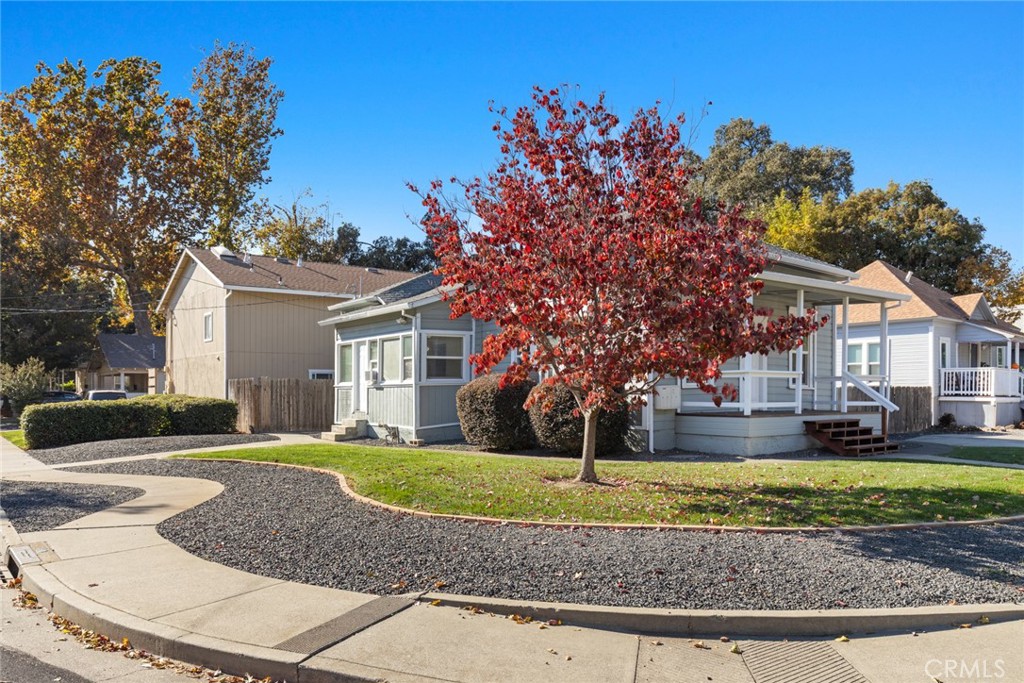340 Oak Street Chico, CA 95928 - Photo 11 of 14 a front view of a house with a yard and garage