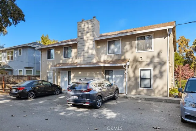 a car parked in front of a building