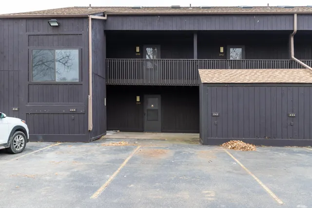$100,000 | 21740 442nd Place, Unit 234, Aitkin, MN 56431