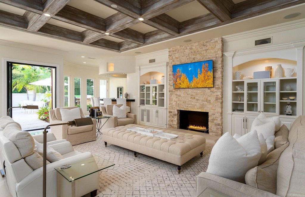 17039 Circa Del Sur Rancho Santa Fe, CA 92067 - Photo 5 of 26