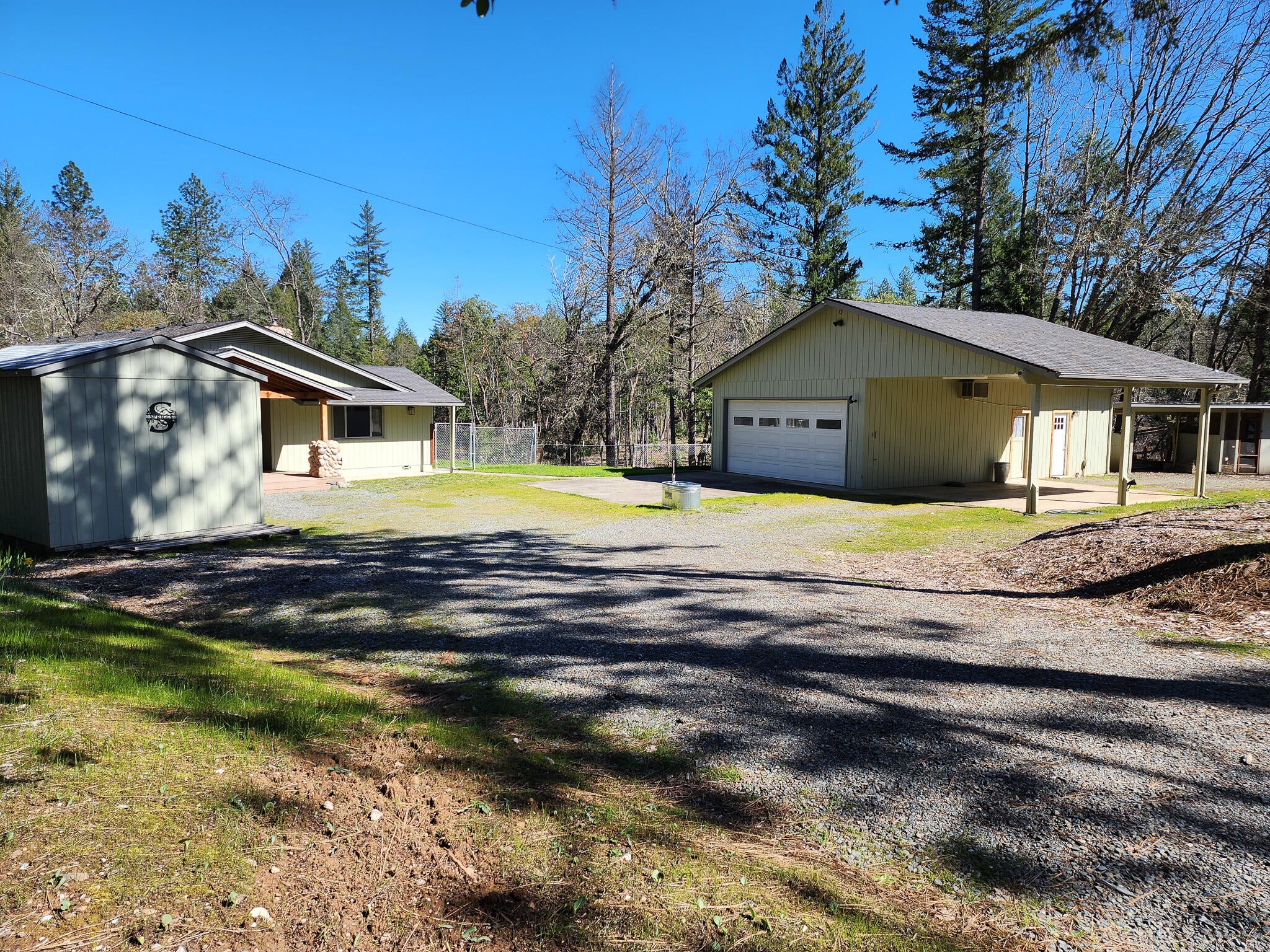 1707 Robinson Road Grants Pass, OR 97527 - Photo 32 of 40 Home, shop, Shed
