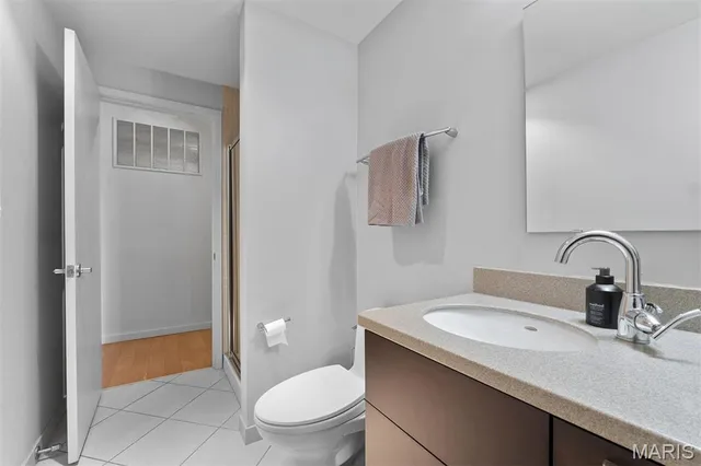 $1,850 | 915 Olive Street, Unit 910, St. Louis, MO 63101