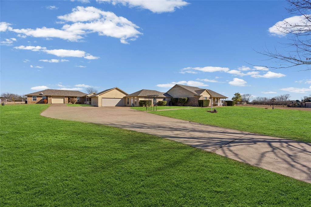 1043 Bells Chapel Road Waxahachie, TX 75165 - Photo 3 of 35 Front of structure with both houses...connected with breezeway