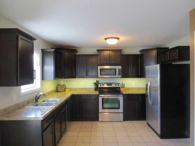 1129 York Meadows Road Clarksville, TN 37042 - Photo 4 of 6 Gallery Image 4