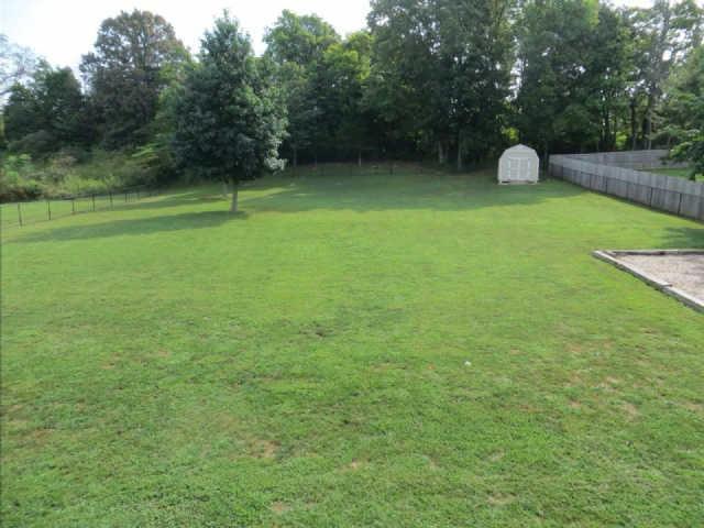 1129 York Meadows Road Clarksville, TN 37042 - Photo 6 of 6 Gallery Image 6