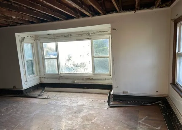 $57,700 | 16969 Orchard Ridge Avenue, Hazel Crest, IL 60429