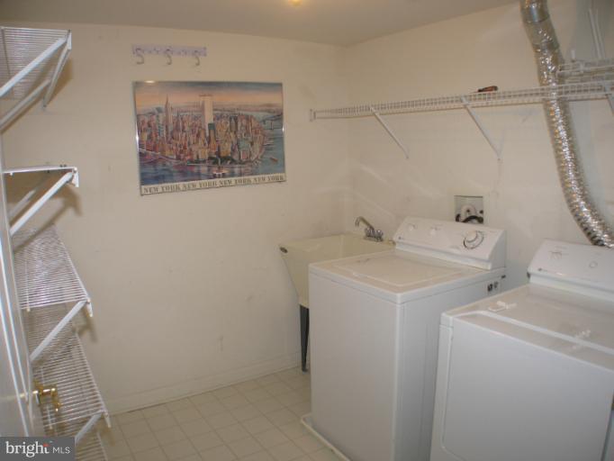 12300 Rosslare Ridge Road, Unit 506 Lutherville-Timonium, MD 21093 - Photo 10 of 11 Interior (General)