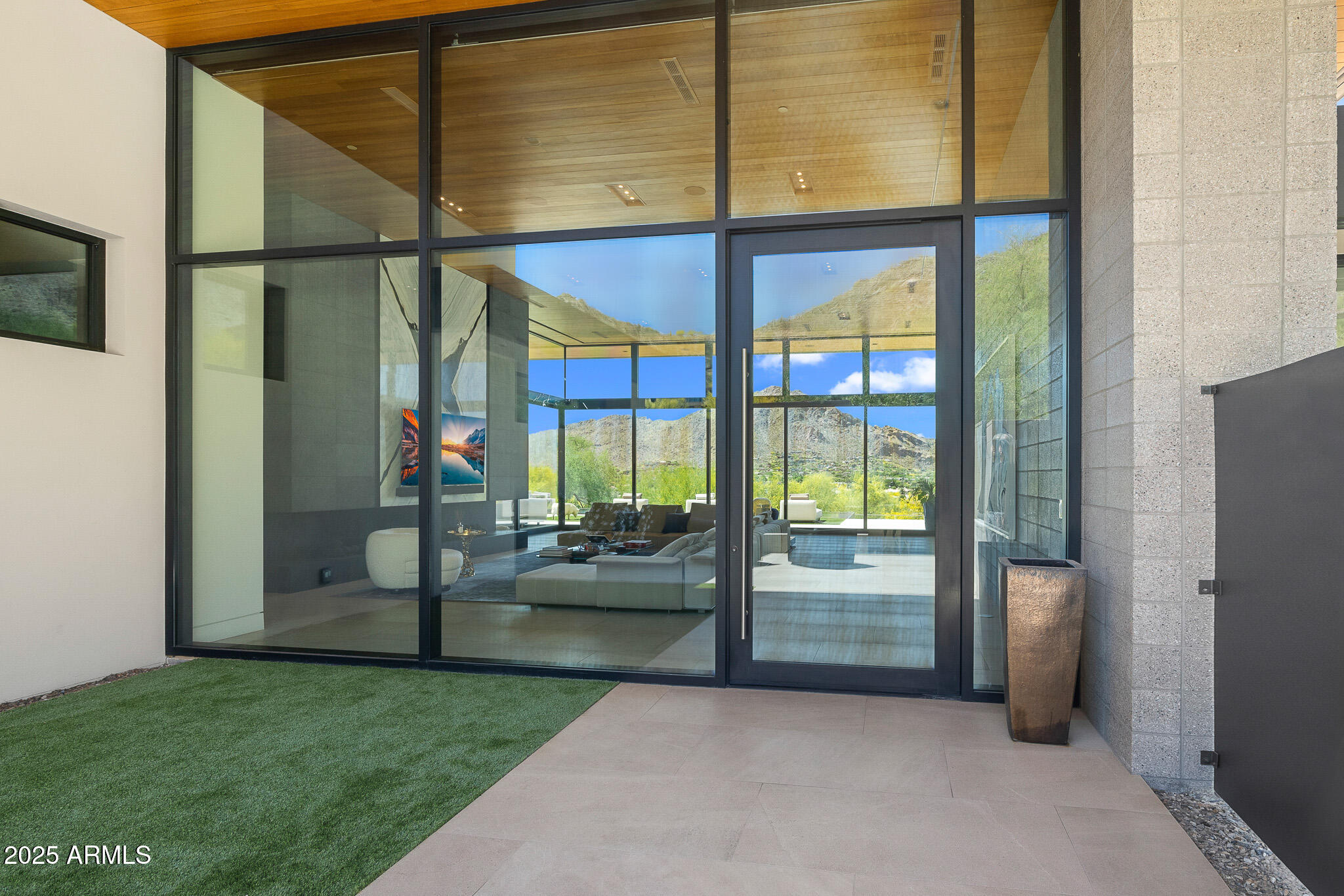 6149 East Indian Bend Road Paradise Valley, AZ 85253 - Photo 70 of 77 a view of an empty room and window