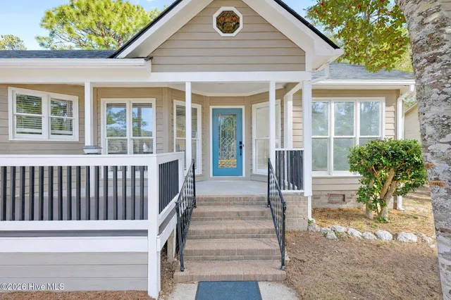 $300,000 | 5801 Jolly Roger Road, New Bern, NC 28560