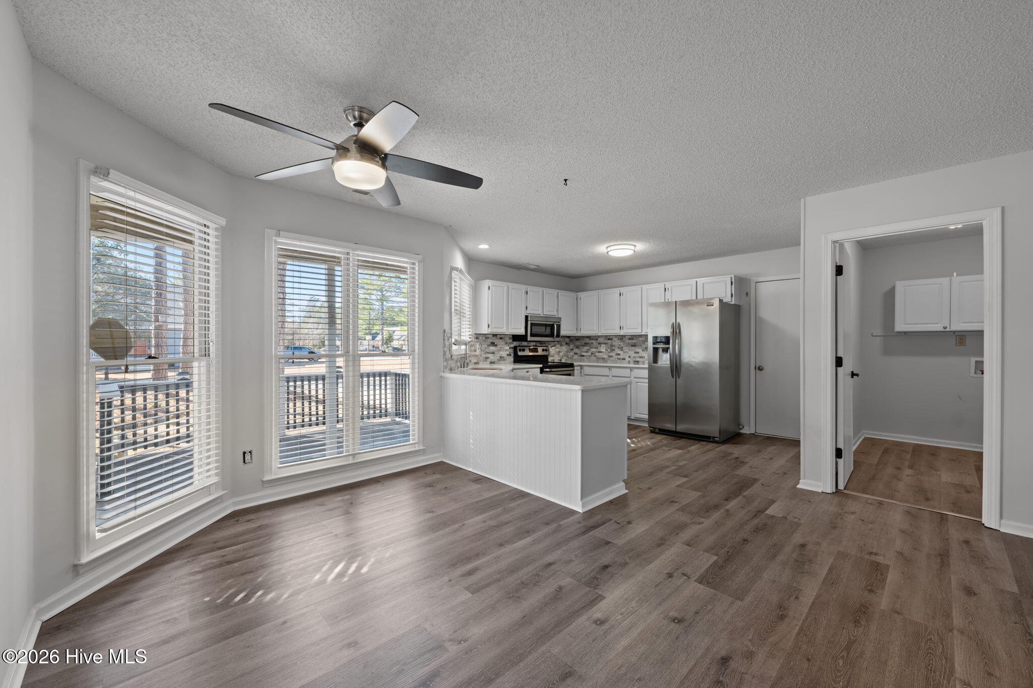 5801 Jolly Roger Road New Bern, NC 28560 - Photo 6 of 53 Bright Dining Space
