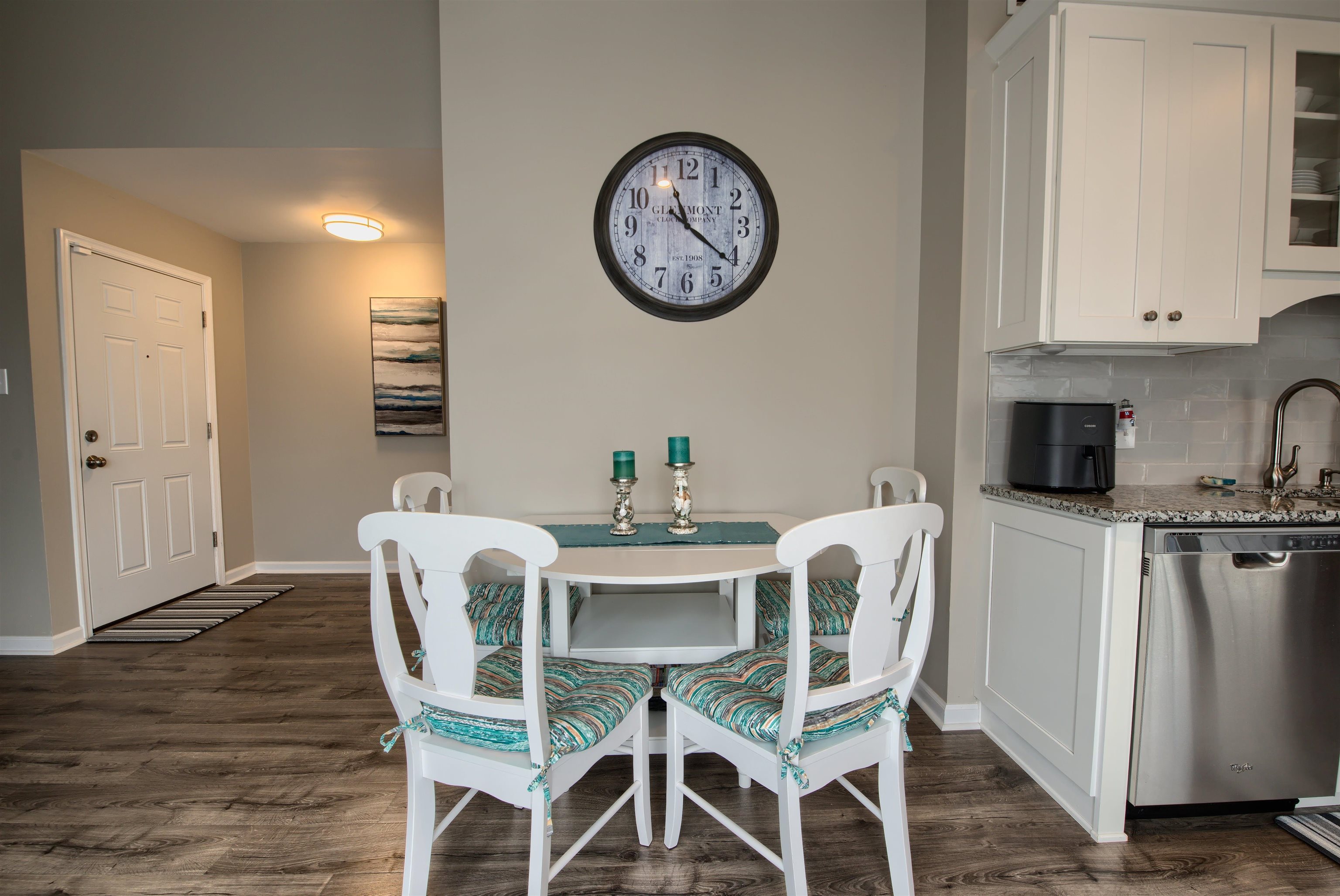 167 South 40th, Unit 2 Brigantine, NJ 08203 - Photo 9 of 28 a dining room with furniture and window