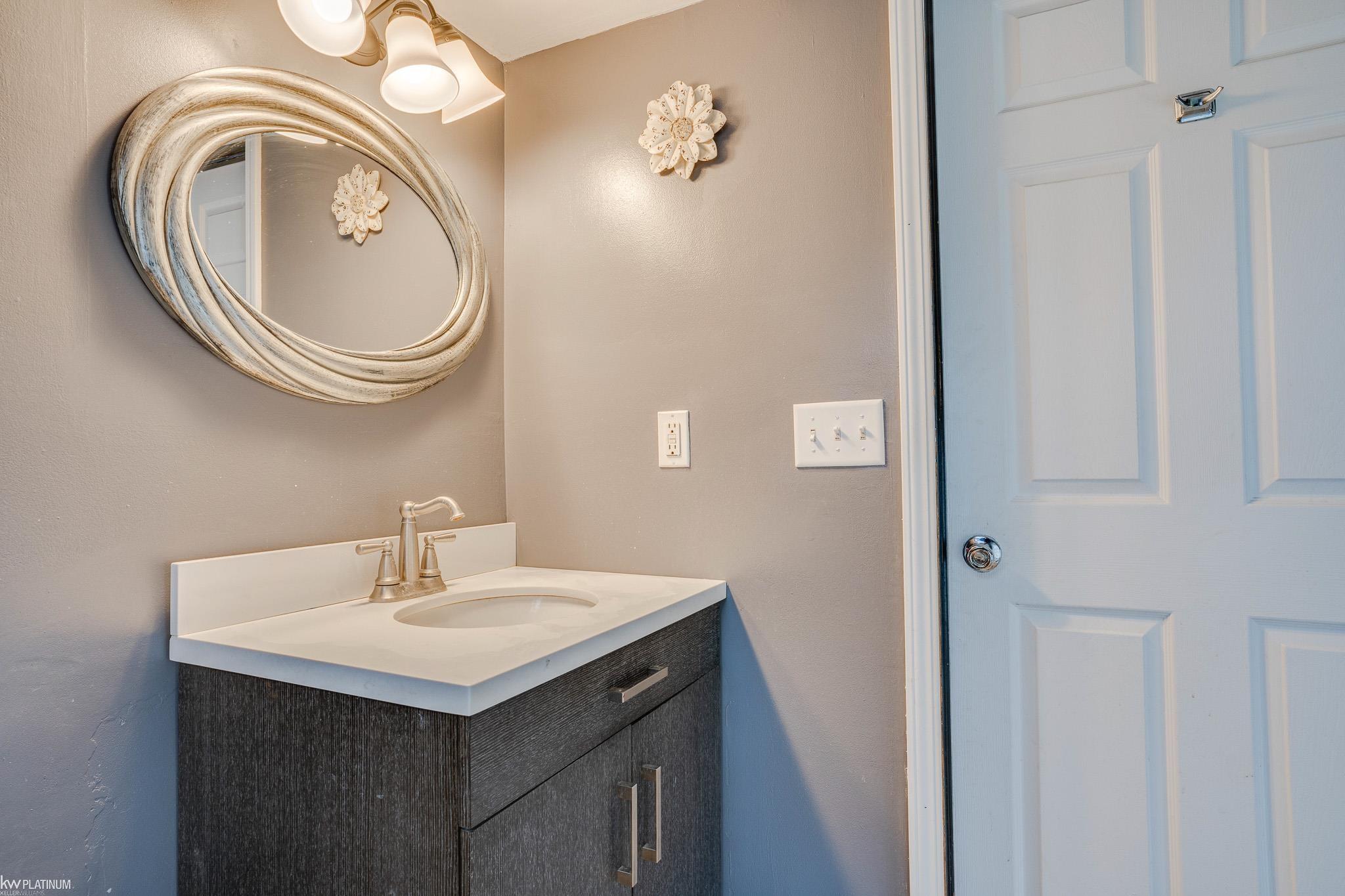 4894 Main Street Applegate, MI 48401 - Photo 20 of 26 50100027-19.JPG