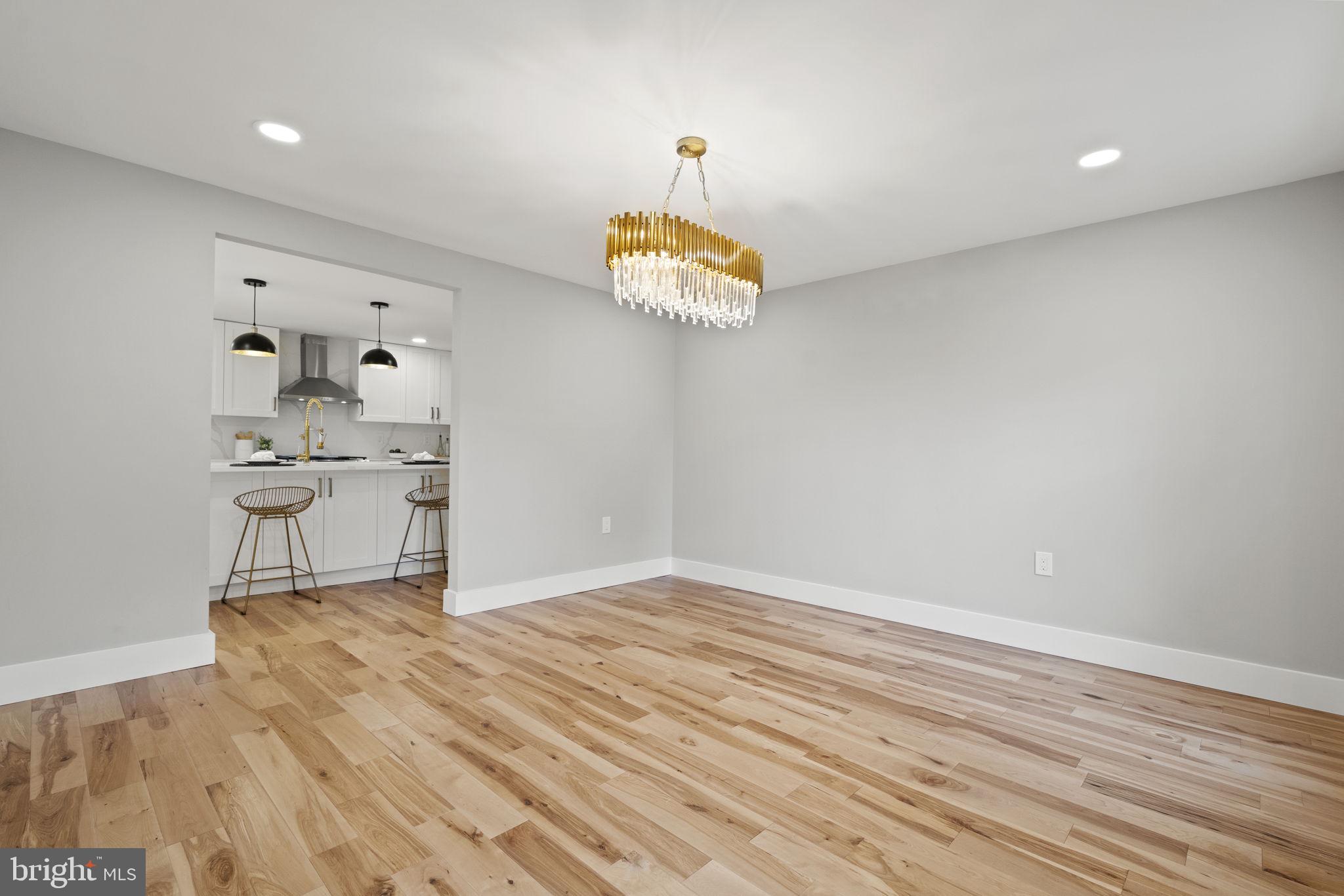 12261 Angel Wing Court Reston, VA 20191 - Photo 8 of 36 Dining Room
