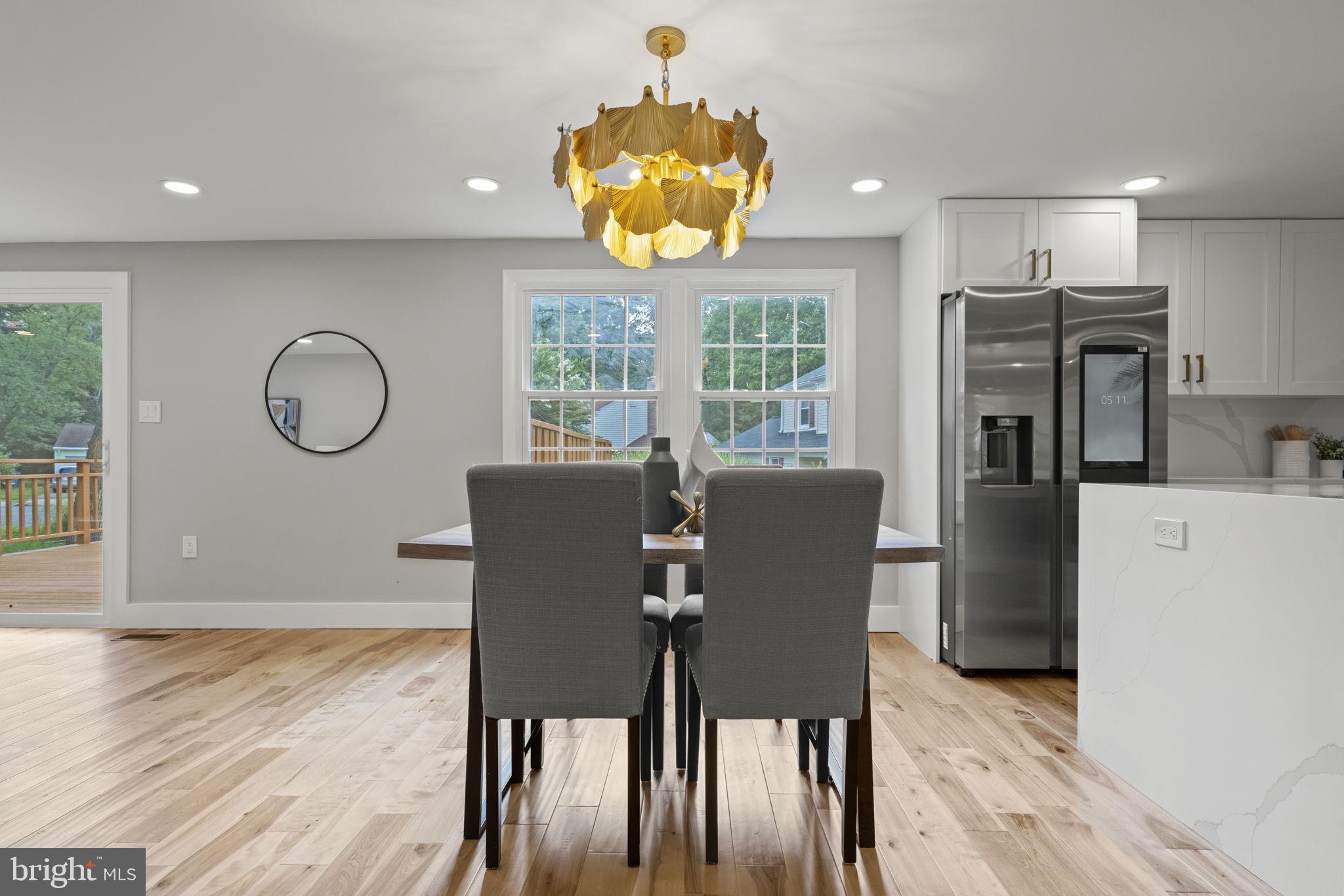 12261 Angel Wing Court Reston, VA 20191 - Photo 9 of 36 Breakfast Nook