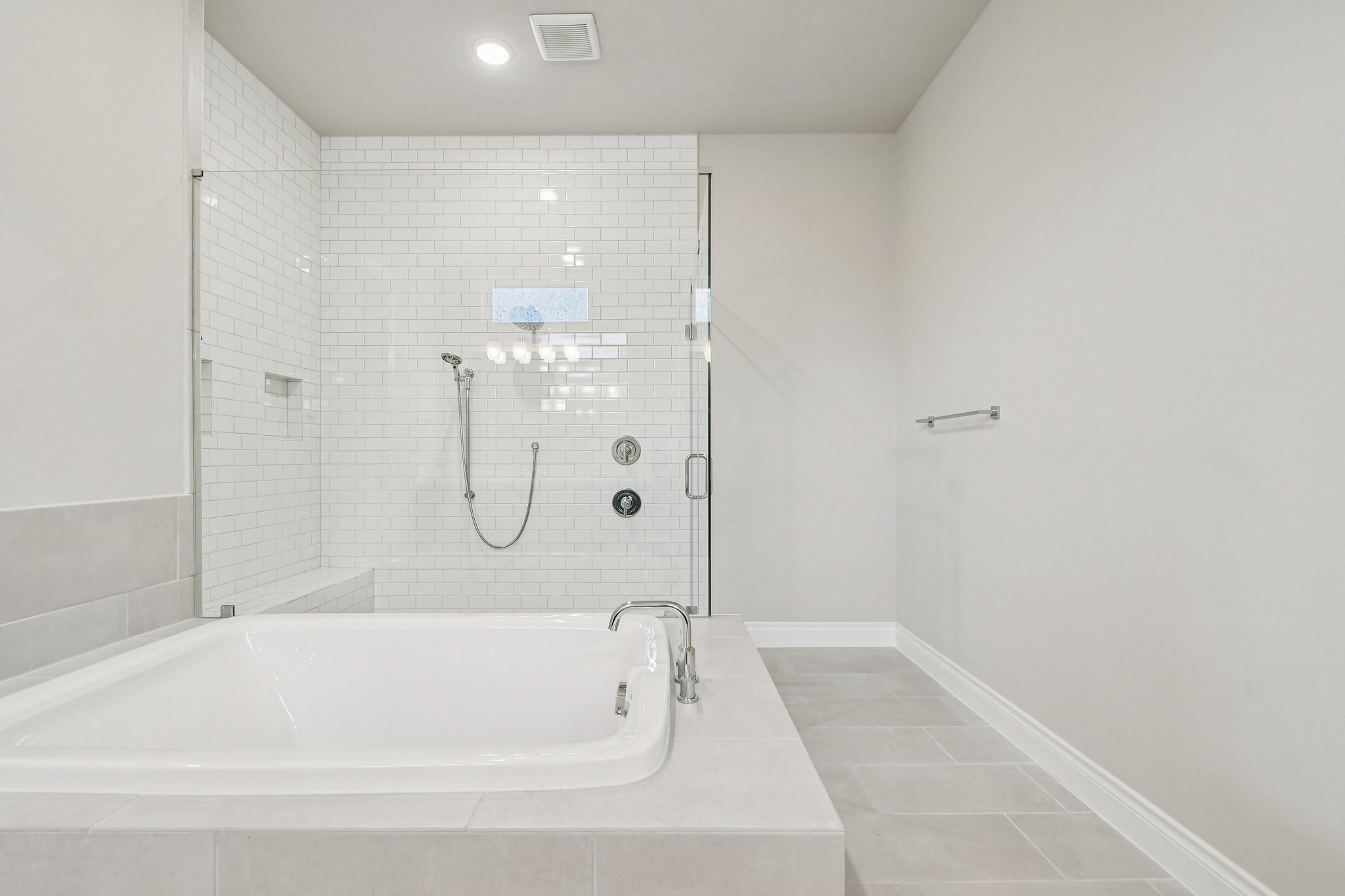 19500 Tranquility Falls Path Lago Vista, TX 78645 - Photo 17 of 40