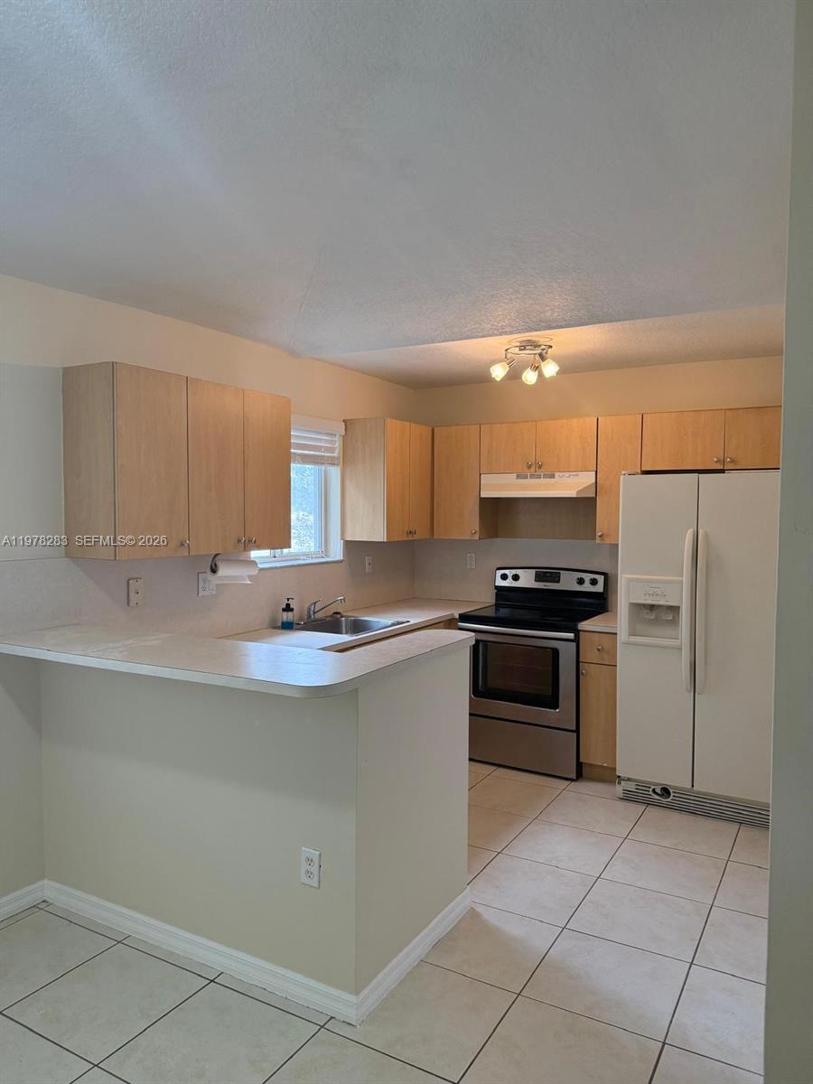 2930 Southeast 12th Road, Unit 20631 Homestead, FL 33035 - Photo 2 of 9