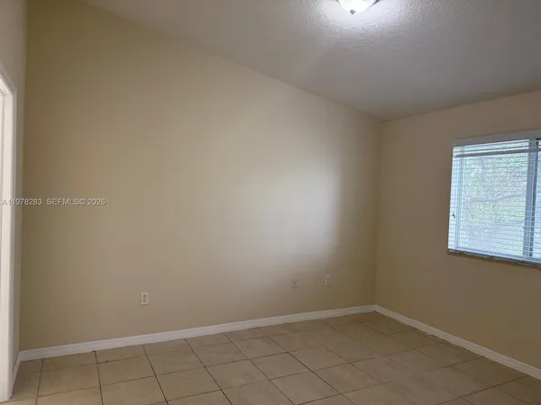 $1,900 | 2930 Southeast 12th Road, Unit 20631, Homestead, FL 33035