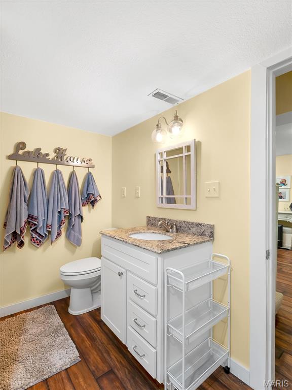 10131 Deer Run Road Bourbon, MO 65441 - Photo 26 of 47