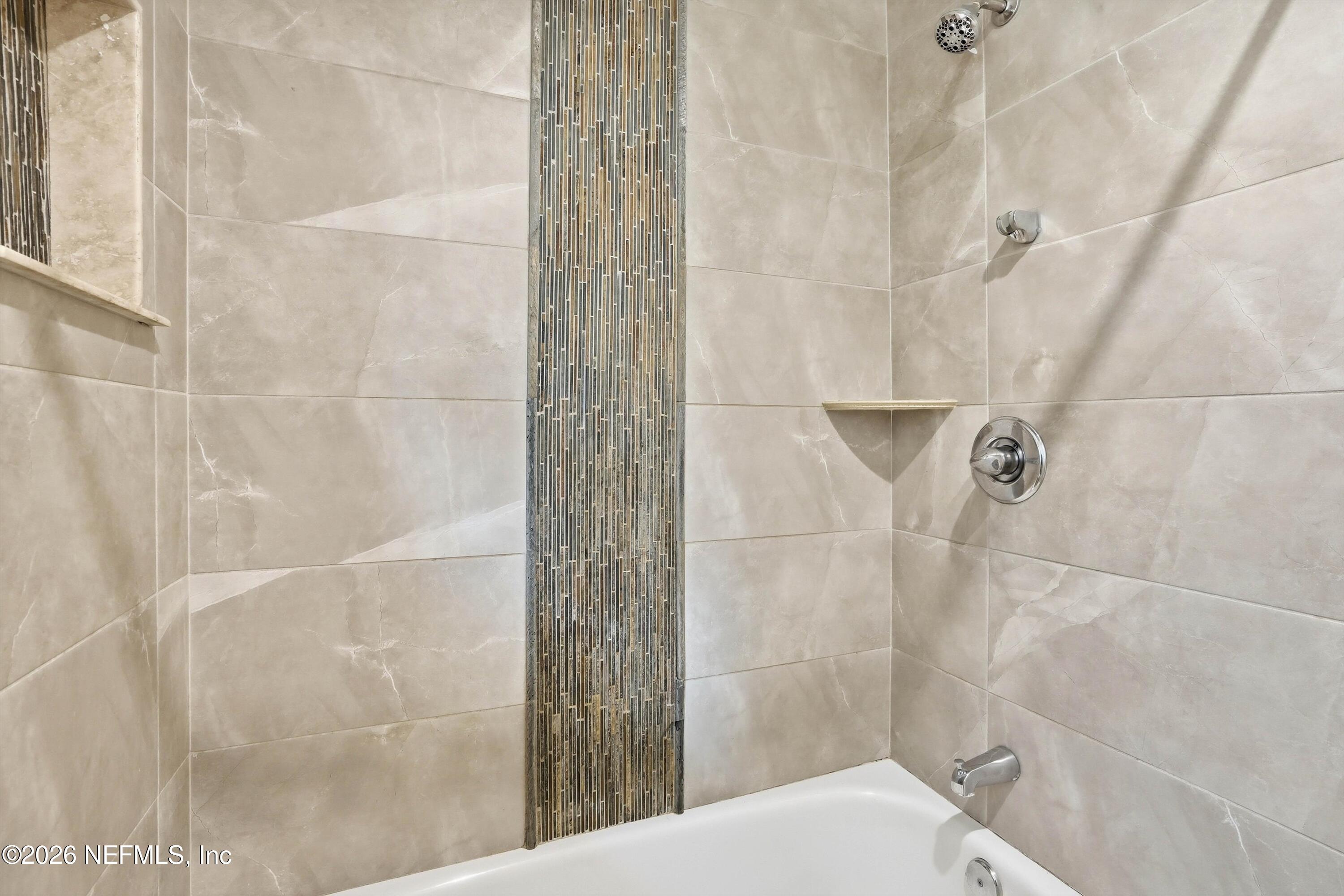 12787 Julington Road Jacksonville, FL 32258 - Photo 33 of 53 Shower & Tub