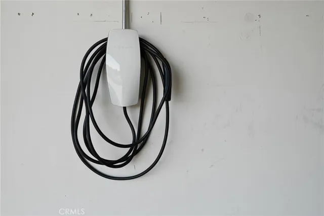 a view of a washer and dryer