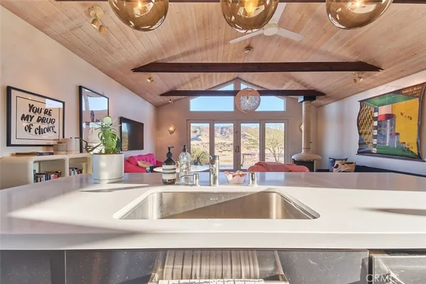 $699,000 | 52733 Oak Drive, Pioneertown, CA 92268
