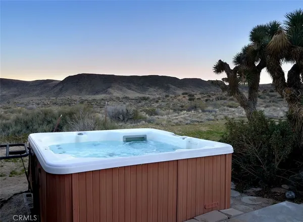 $699,000 | 52733 Oak Drive, Pioneertown, CA 92268