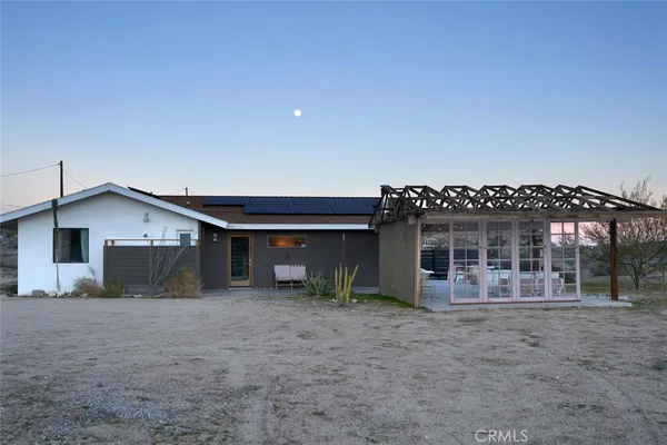 $699,000 | 52733 Oak Drive, Pioneertown, CA 92268