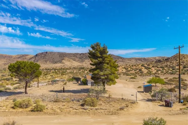 $699,000 | 52733 Oak Drive, Pioneertown, CA 92268