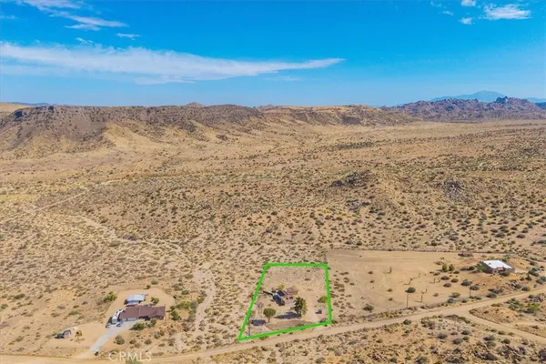 $699,000 | 52733 Oak Drive, Pioneertown, CA 92268