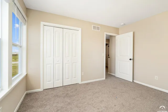 $299,900 | 2722 Chasehire Drive, Lawrence, KS 66046