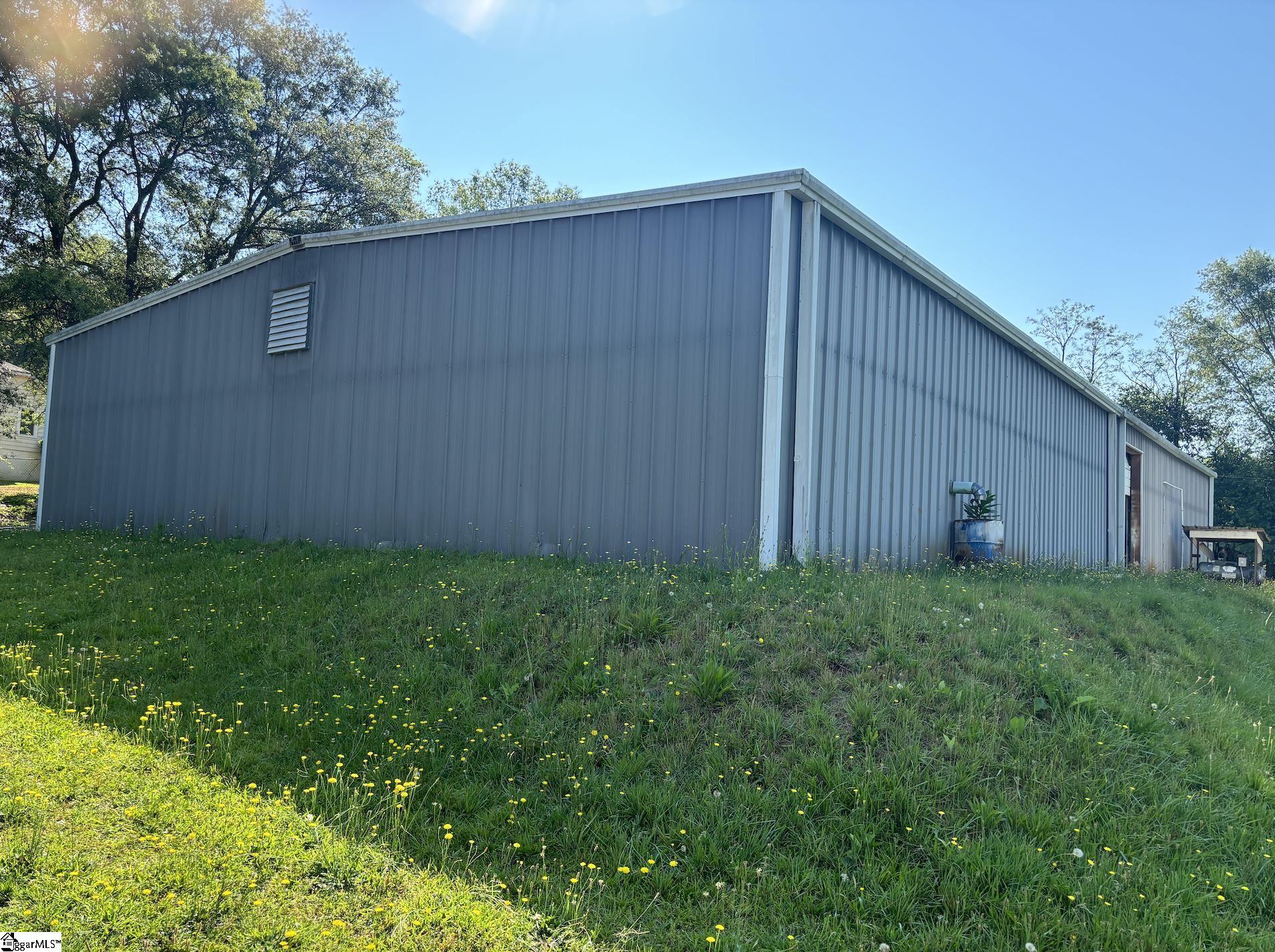 200 Woods Chapel Road Duncan, SC 29334 - Photo 4 of 15