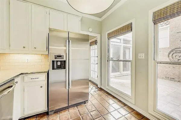 $3,450 | 4518 Glenwick Lane, Dallas, TX 75205