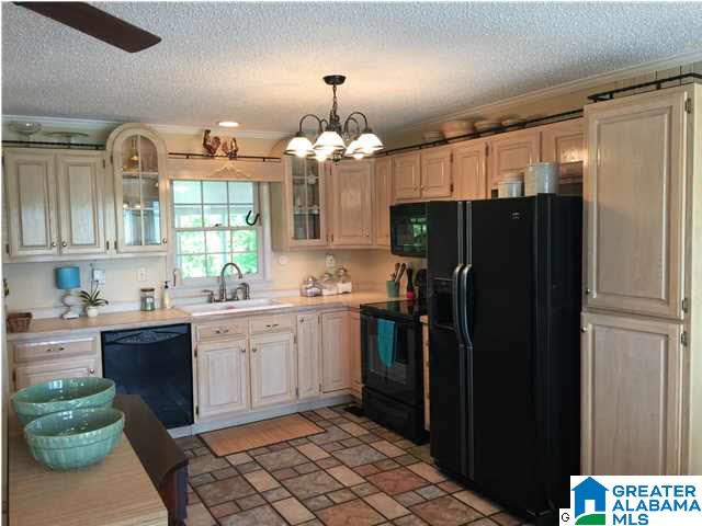 4100 Blue Cutt Road Pell City, AL 35128 - Photo 7 of 32