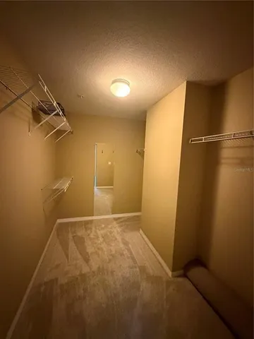 $1,690 | 5475 Vineland Road, Unit 8209, Orlando, FL 32811