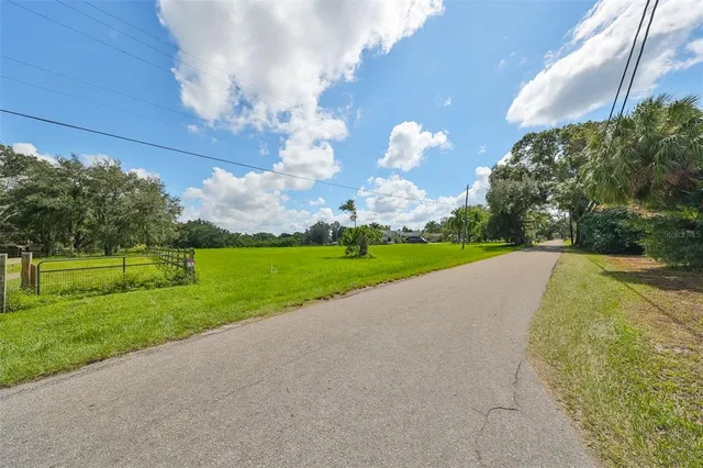 $275,000 | 1480 Center Road, Terra Ceia, FL 34250