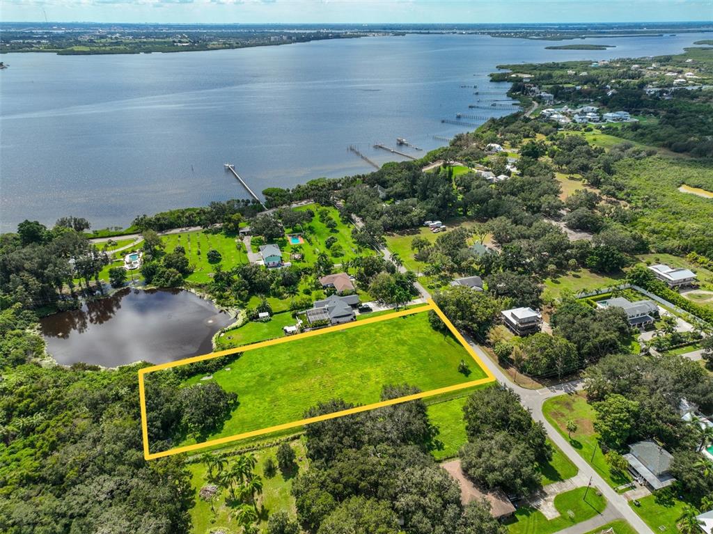 1480 Center Road Terra Ceia, FL 34250 - Photo 6 of 10