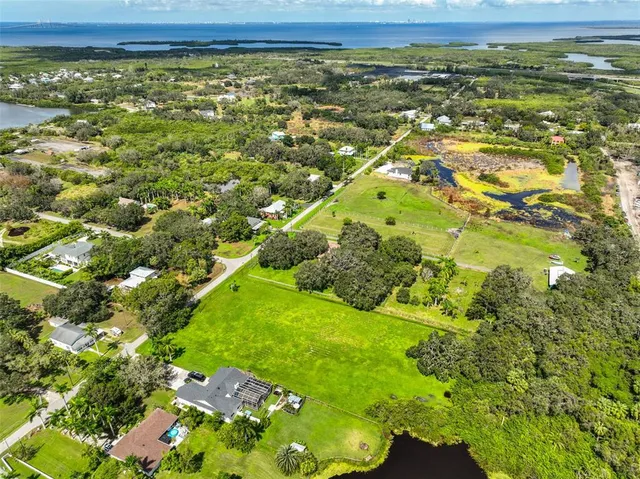 $275,000 | 1480 Center Road, Terra Ceia, FL 34250