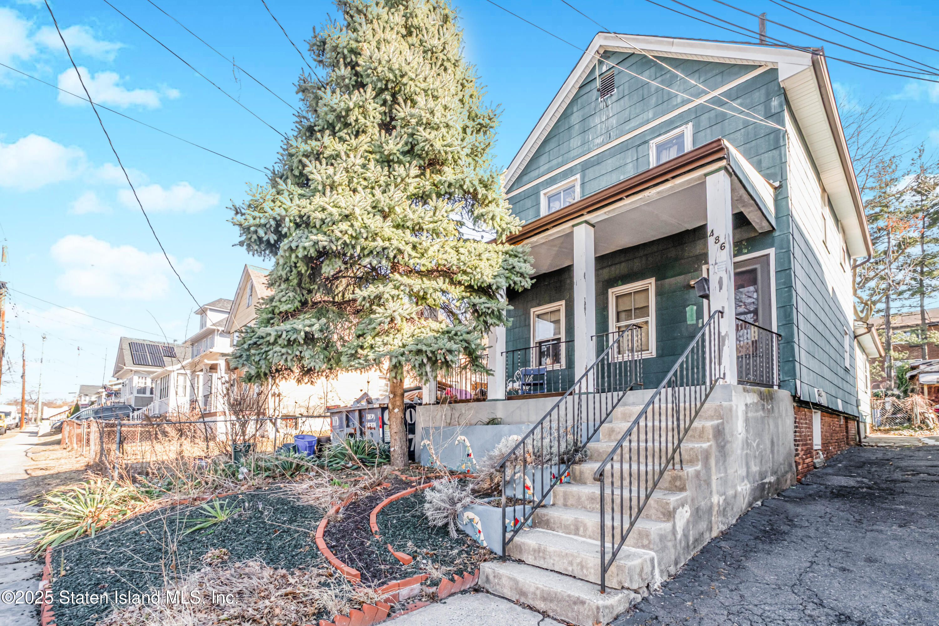 486 Delafield Avenue Staten Island, NY 10310 - Photo 1 of 15 untitled-60