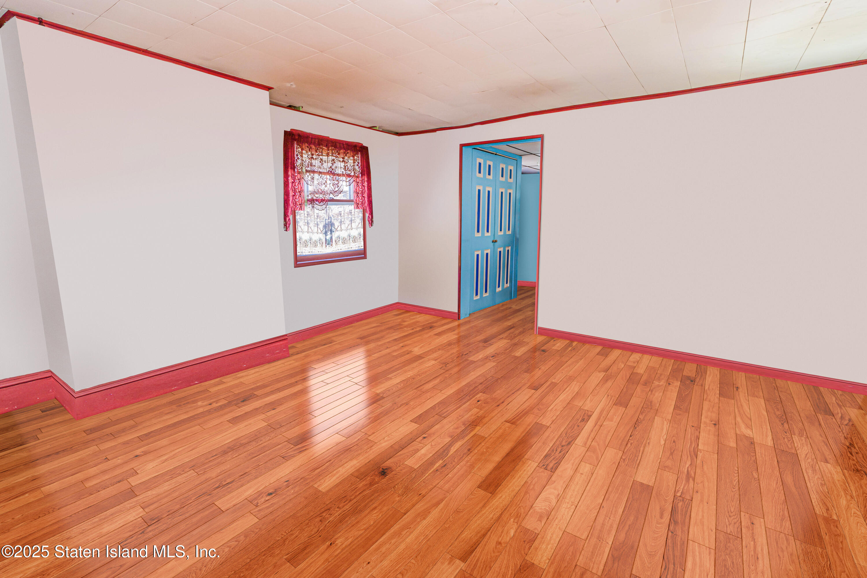 486 Delafield Avenue Staten Island, NY 10310 - Photo 2 of 15 untitled-2
