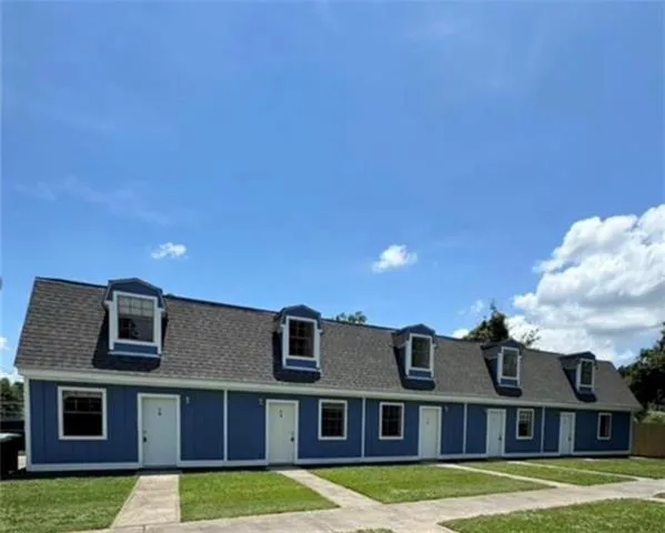 $875 | 445 Central Avenue, Unit B4, Reserve, LA 70084