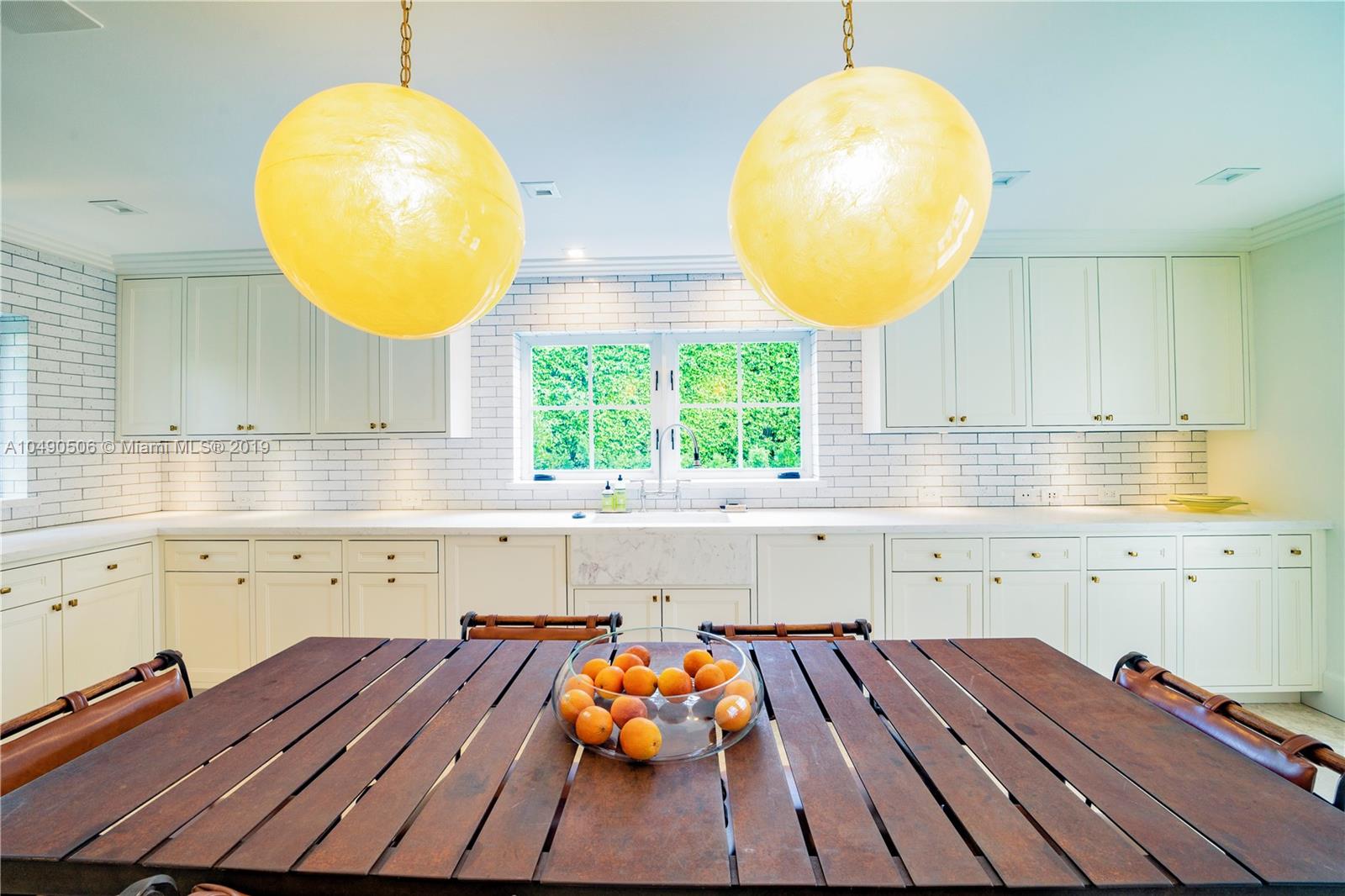 6332 Alton Road Miami Beach, FL 33141 - Photo 16 of 91