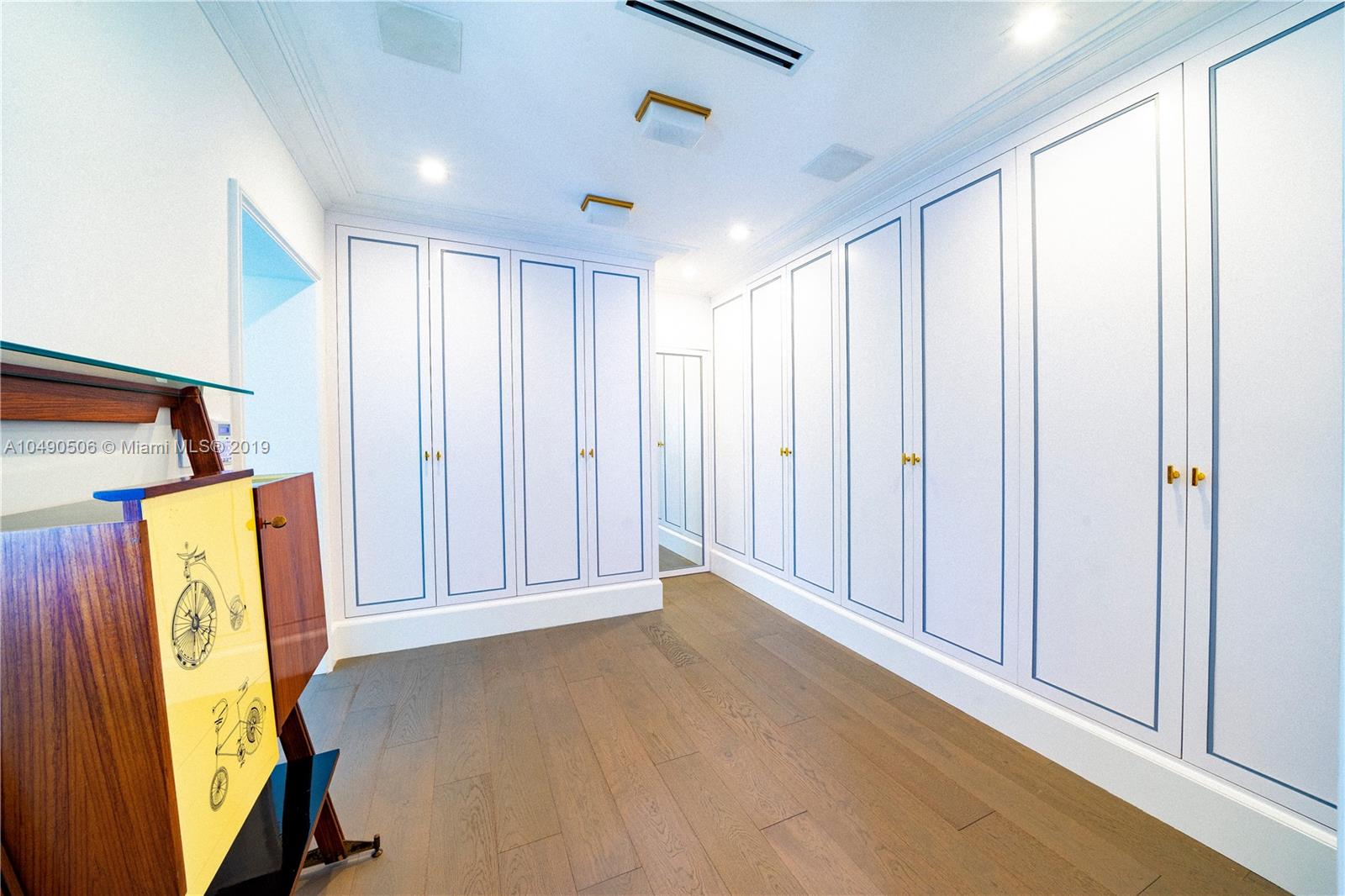 6332 Alton Road Miami Beach, FL 33141 - Photo 29 of 91