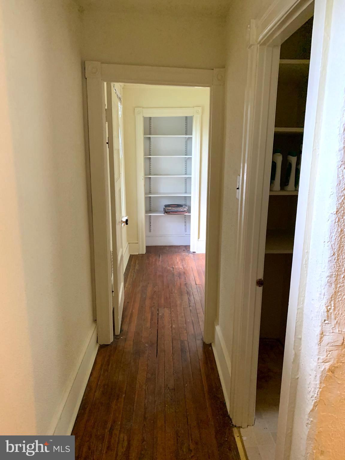 25 Ellis Street Haddonfield, NJ 08033 - Photo 15 of 38 Upstairs Hall, Unit 25
