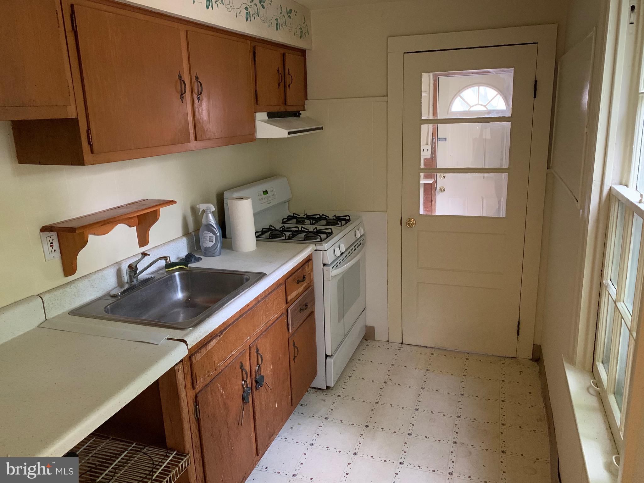 25 Ellis Street Haddonfield, NJ 08033 - Photo 19 of 38 Kitchen, Unit 25