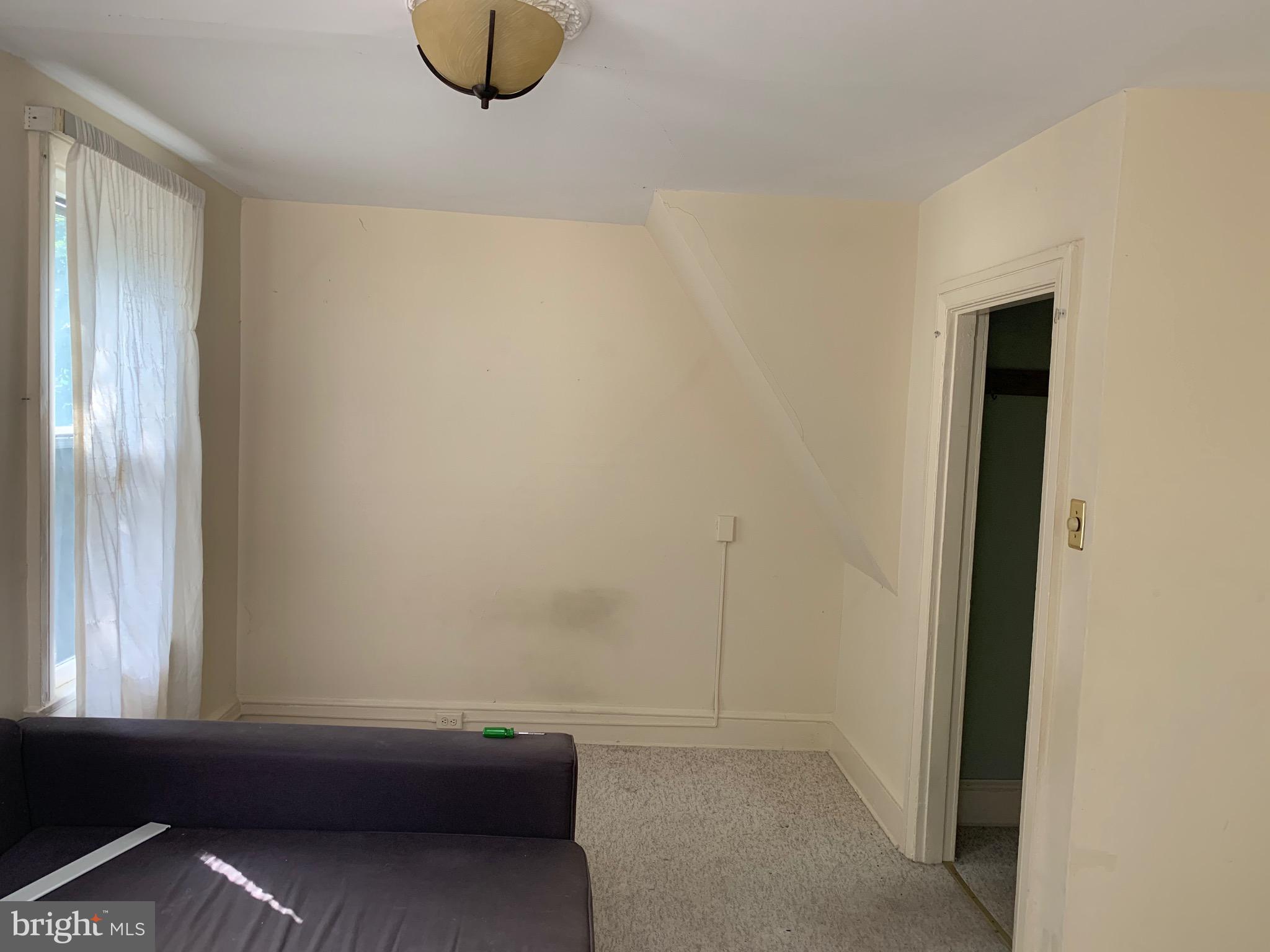 25 Ellis Street Haddonfield, NJ 08033 - Photo 33 of 38 Living Room, Unit 27B